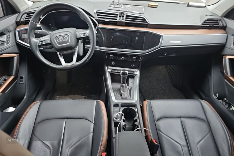Audi Q3 2021 imagen de coche #11