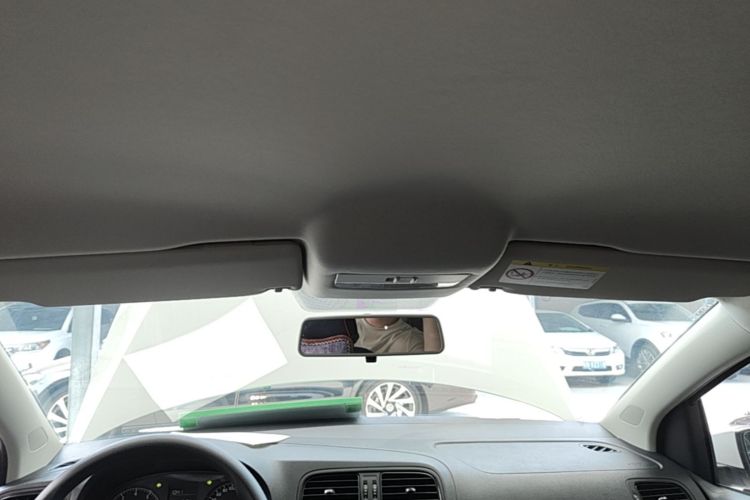 Volkswagen Polo 2016 #18 Volkswagen Polo 2016 car image #18
