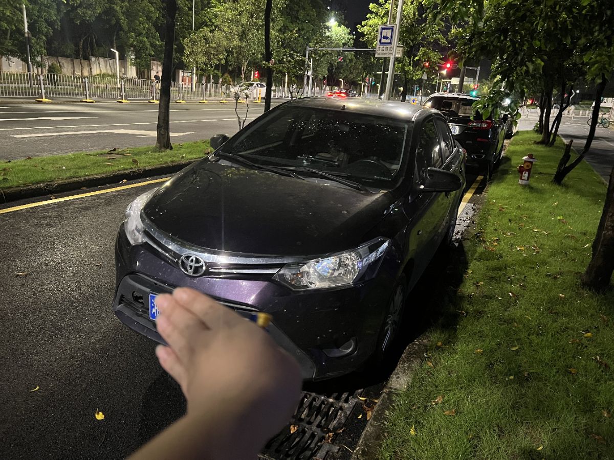 Toyota Vios 2015 car image #2