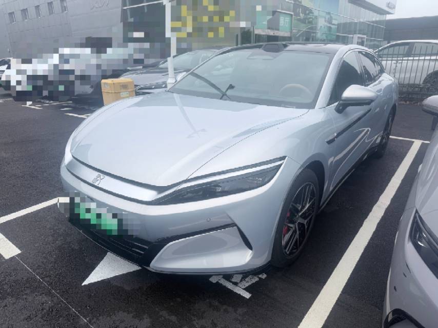 BYD HanL 2025 car image 