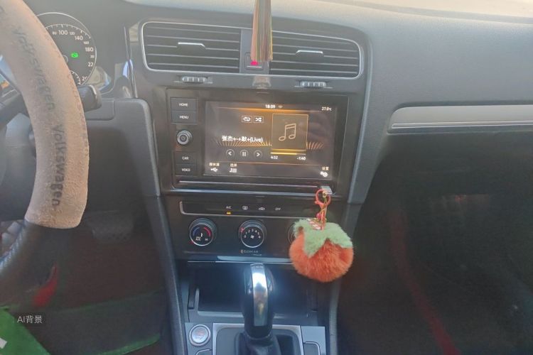 Volkswagen Golf 2019 #15 Volkswagen Golf 2019 car image #15