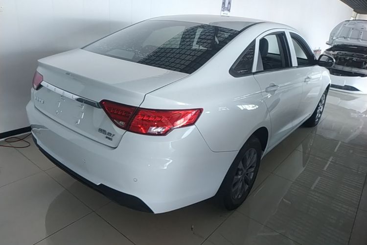 GEELY Emgrand New Energy 2021 car image #7