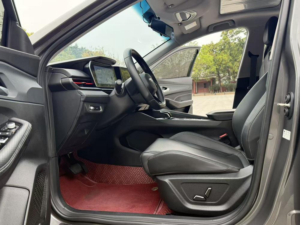 GEELY Binray 2023 car image #13