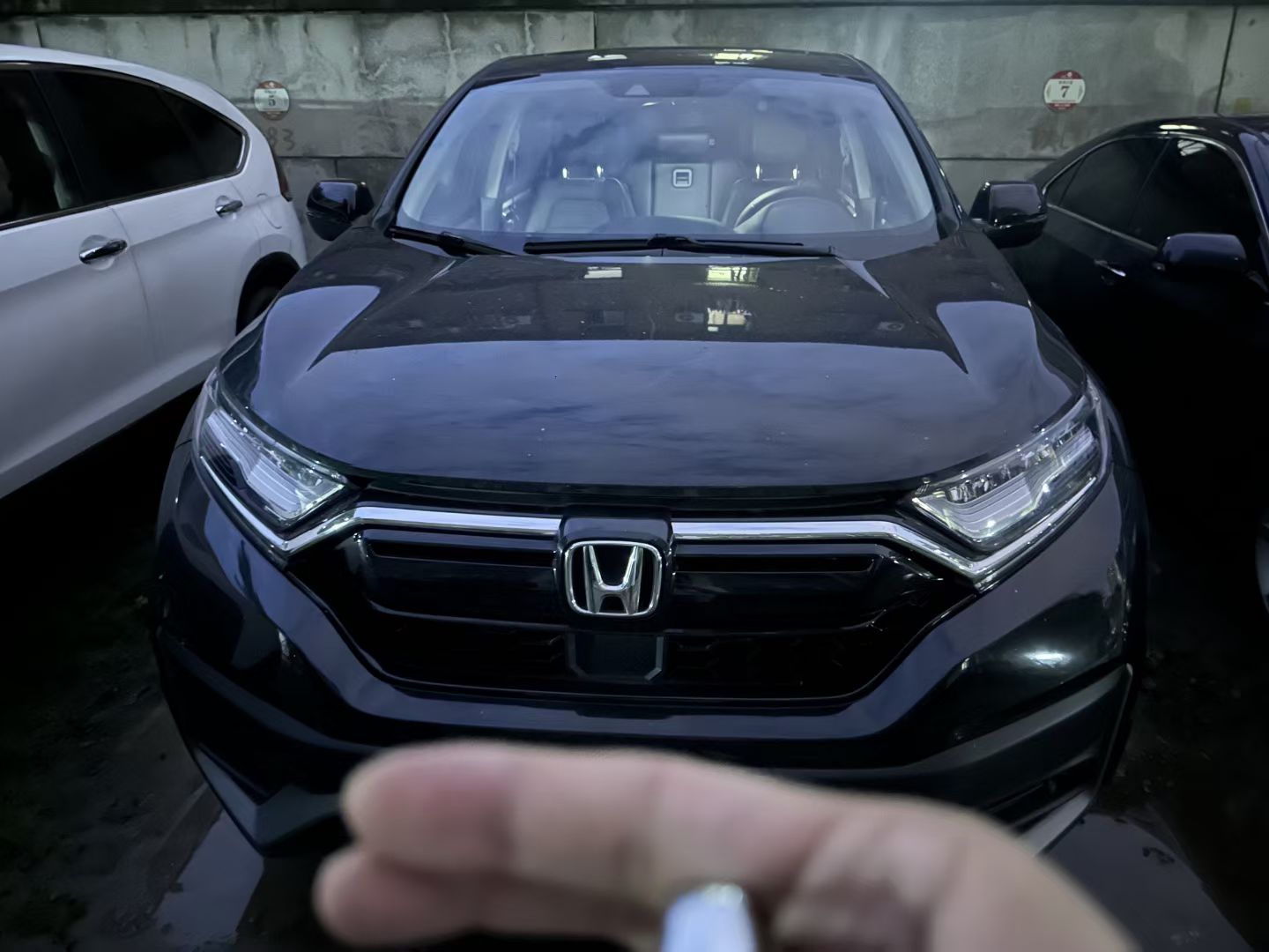 Honda CR-V 2020 car image #2