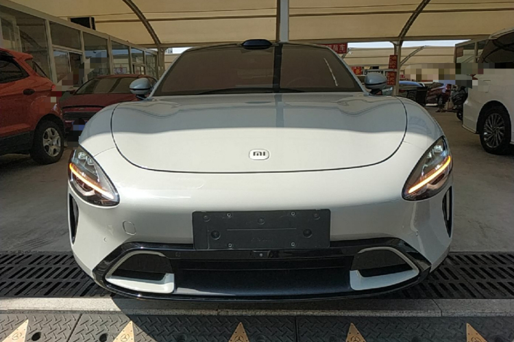 MI SU7 2025 car image #3