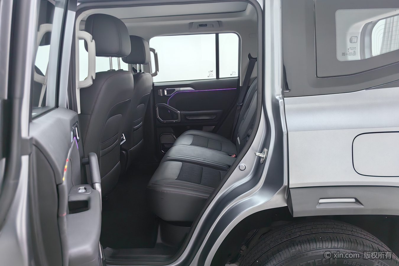 Jetour Traveller 2024 car image #16