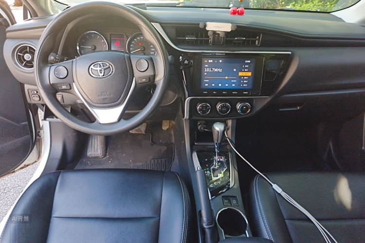 Toyota Corolla 2019 immagine di auto #11