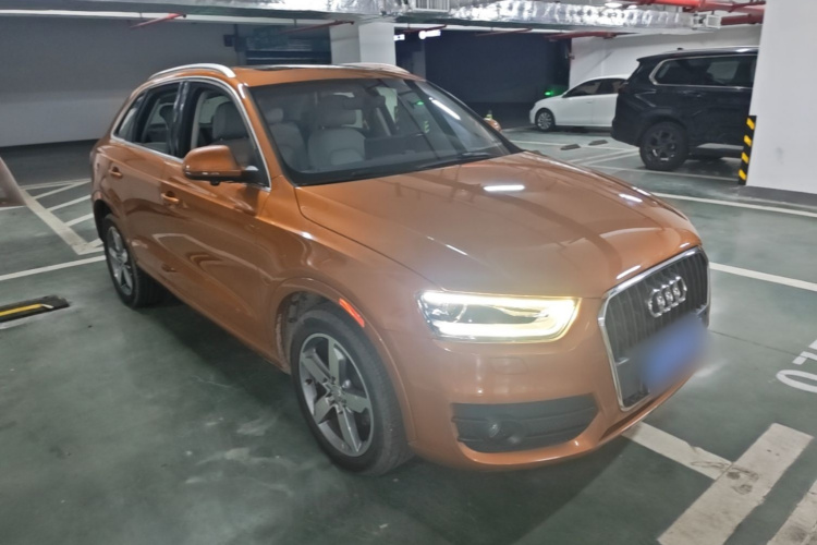 Audi Q3 2016 car image #4