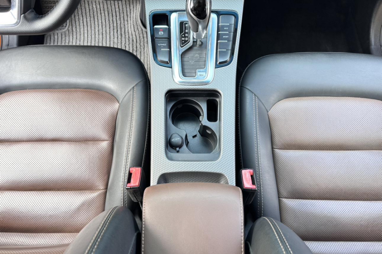 GEELY Emgrand GS 2016 #11 GEELY Emgrand GS 2016 car image #11