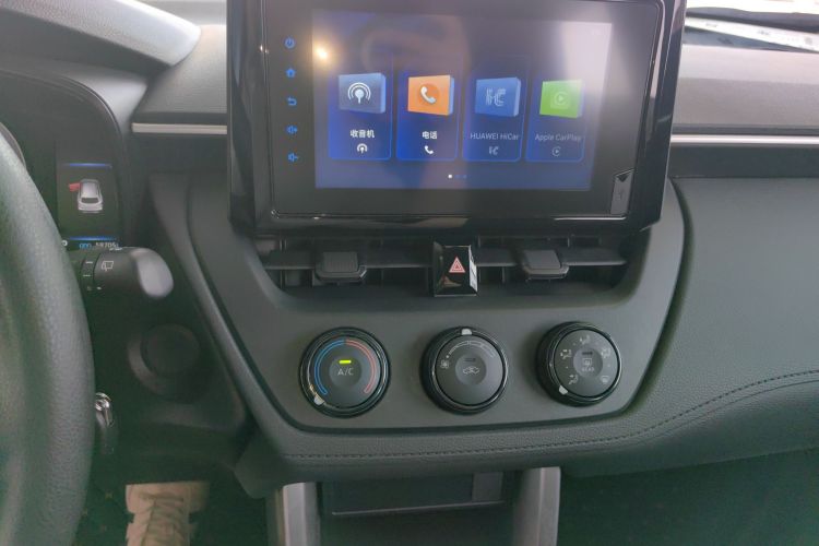 Toyota Corolla Cross 2022 car image #13