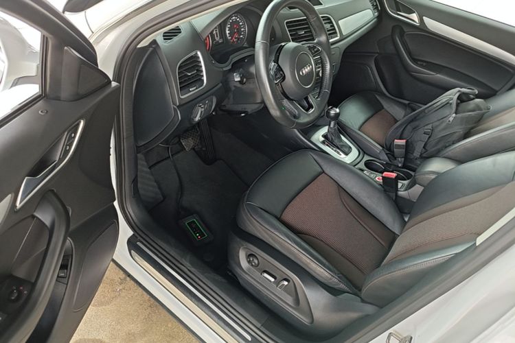 Audi Q3 2018 #16 Audi Q3 2018 car image #16