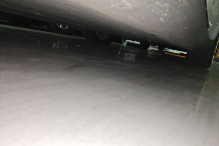 Tesla Model Y 2022 car image #26