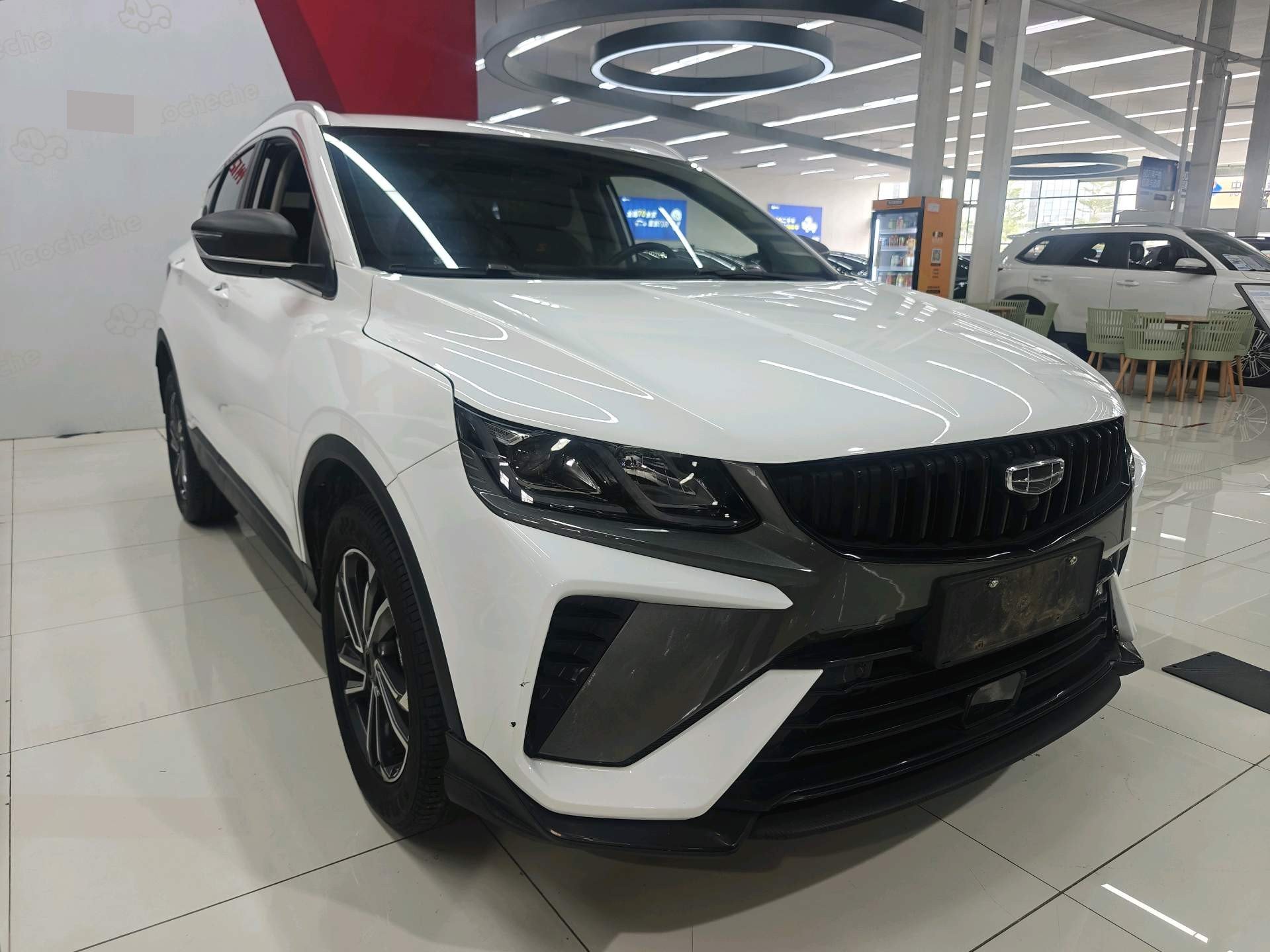 GEELY Coolray 2023 car image #2