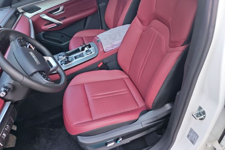 Jetour X70 PLUS 2026 car image #15
