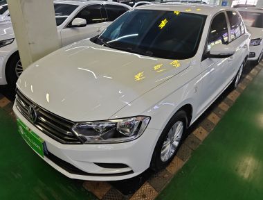 Volkswagen Bora 2018 image de voiture 