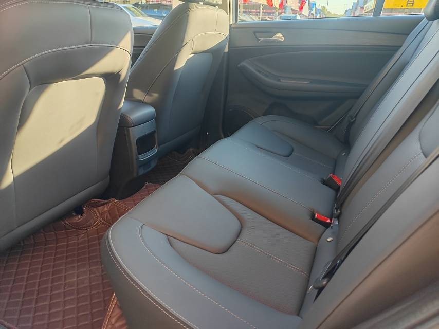 Chery Arrizo 5 2024 #4 Chery Arrizo 5 2024 immagine di auto #4