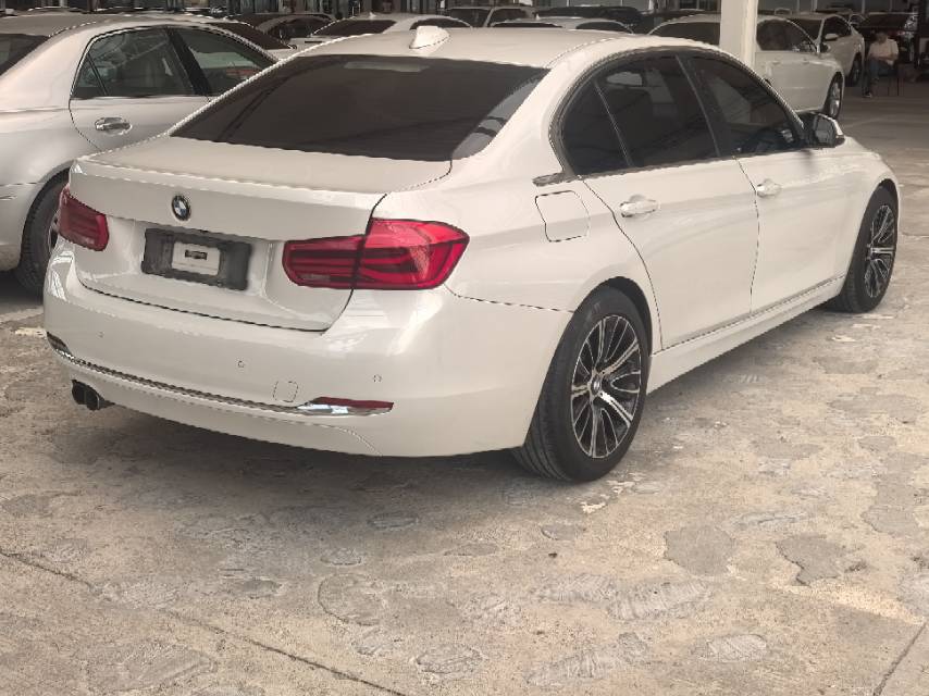 BMW 3 Series 2017 imagem de carro #4