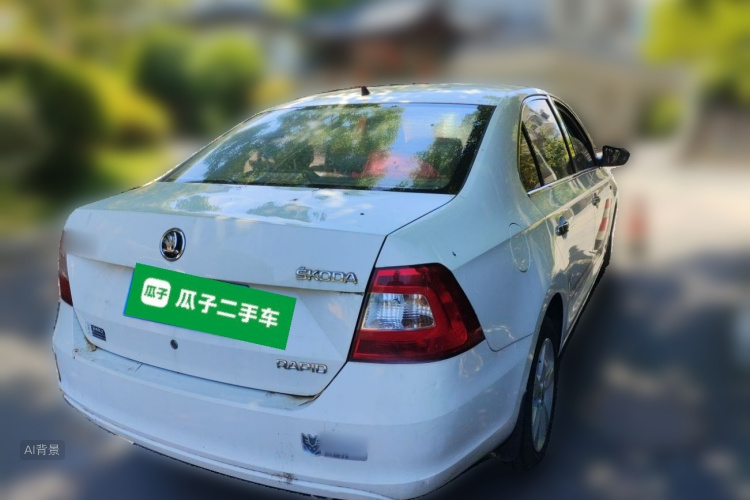 Skoda Rapid 2016 #7 Skoda Rapid 2016 car image #7