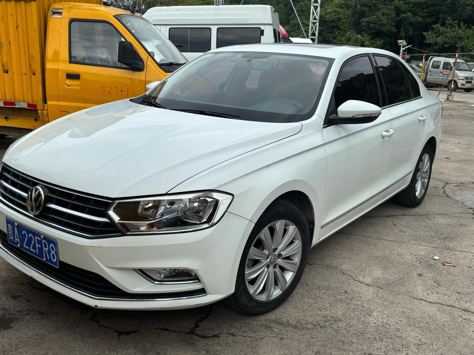 Volkswagen Bora 2017 Volkswagen Bora 2017 car image