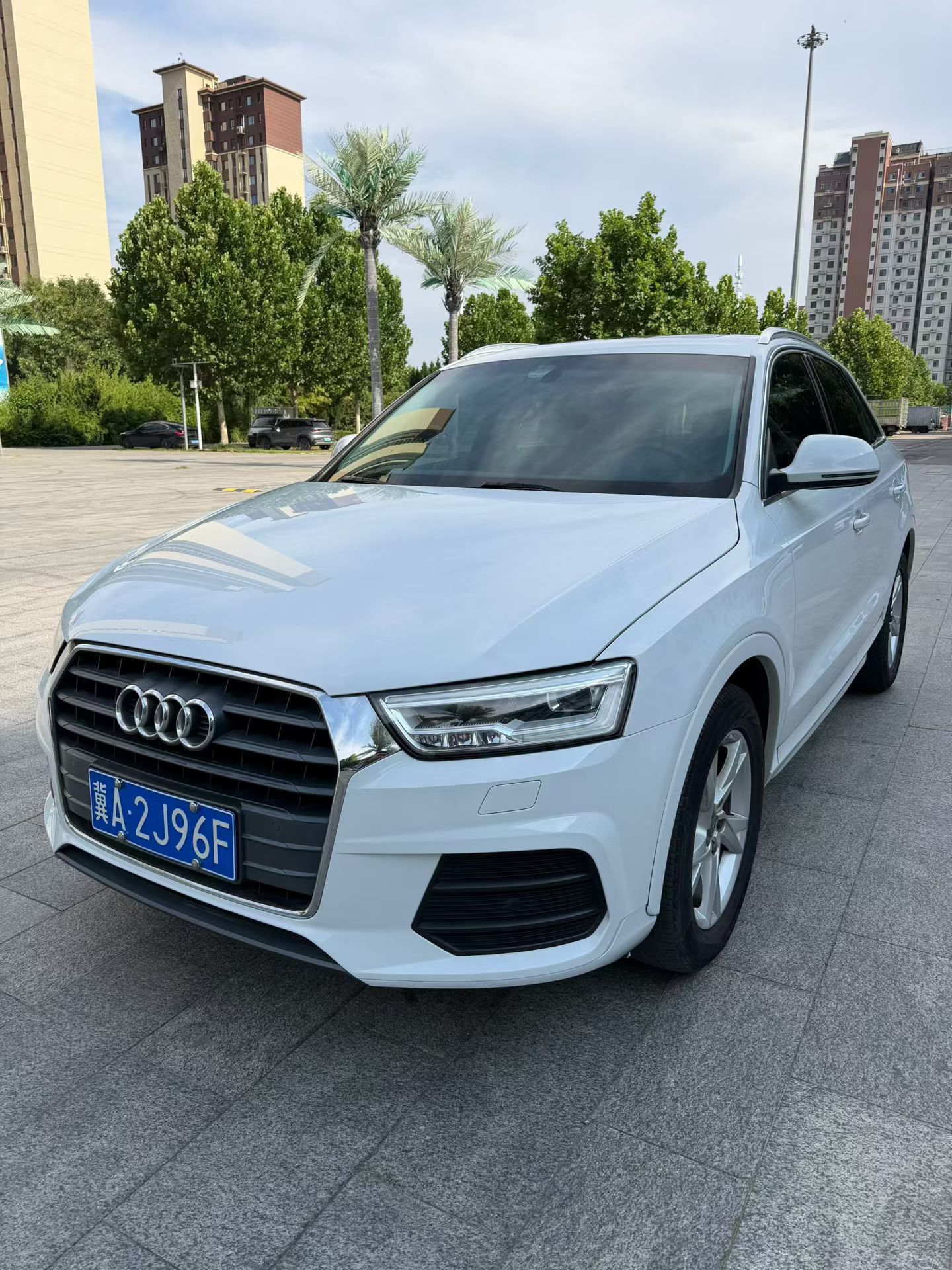 Audi Q3 2018 #2 Audi Q3 2018 car image #2