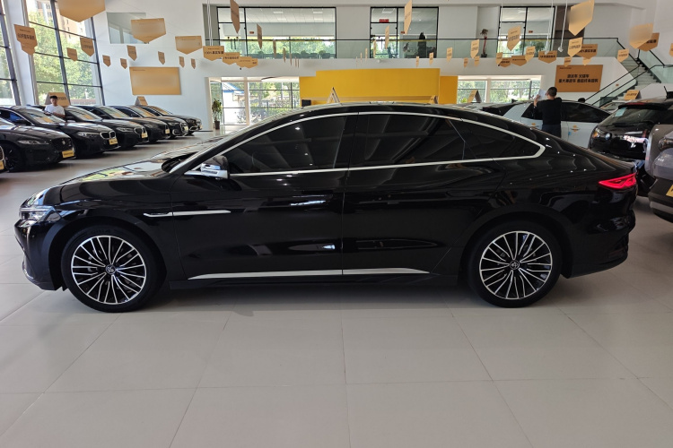 BYD Han 2024 #7 BYD Han 2024 car image #7