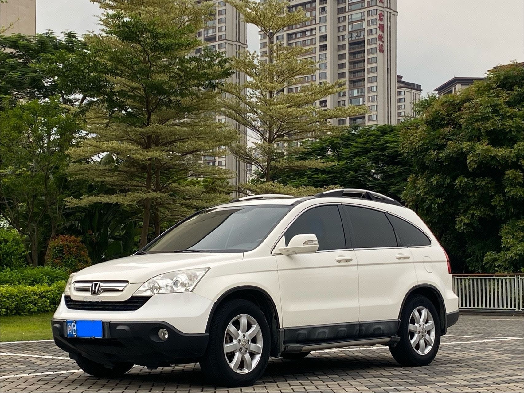 2009 2009 car image