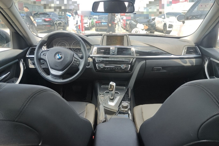BMW 3 Series 2016 #10 BMW 3 Series 2016 car image #10