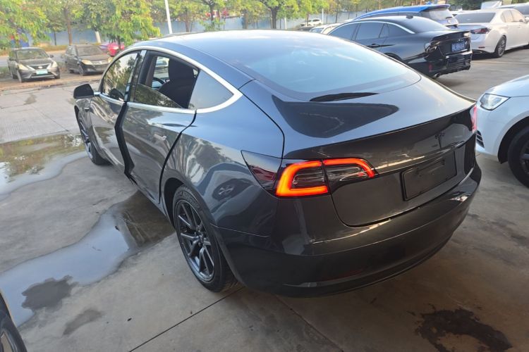 Tesla Model 3 2020 #5 Tesla Model 3 2020 immagine di auto #5
