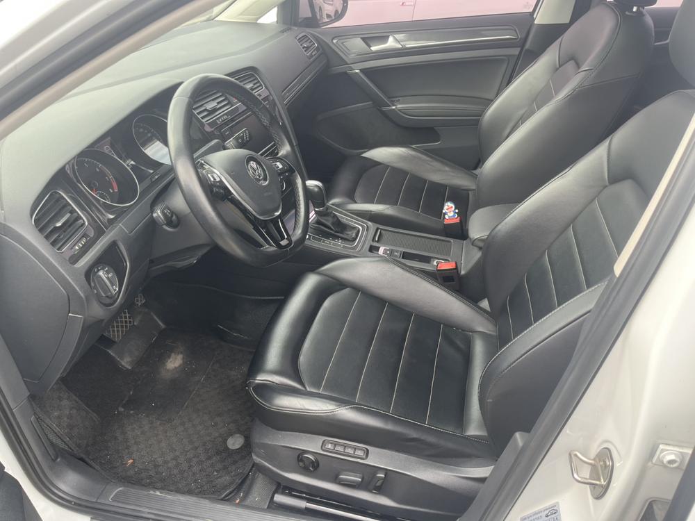 Volkswagen Golf 2019 #16 Volkswagen Golf 2019 car image #16