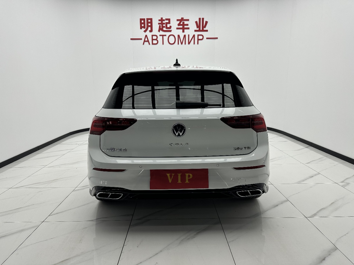 2023 #10 2023 immagine di auto #10