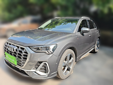 Audi Q3 2022 car image 