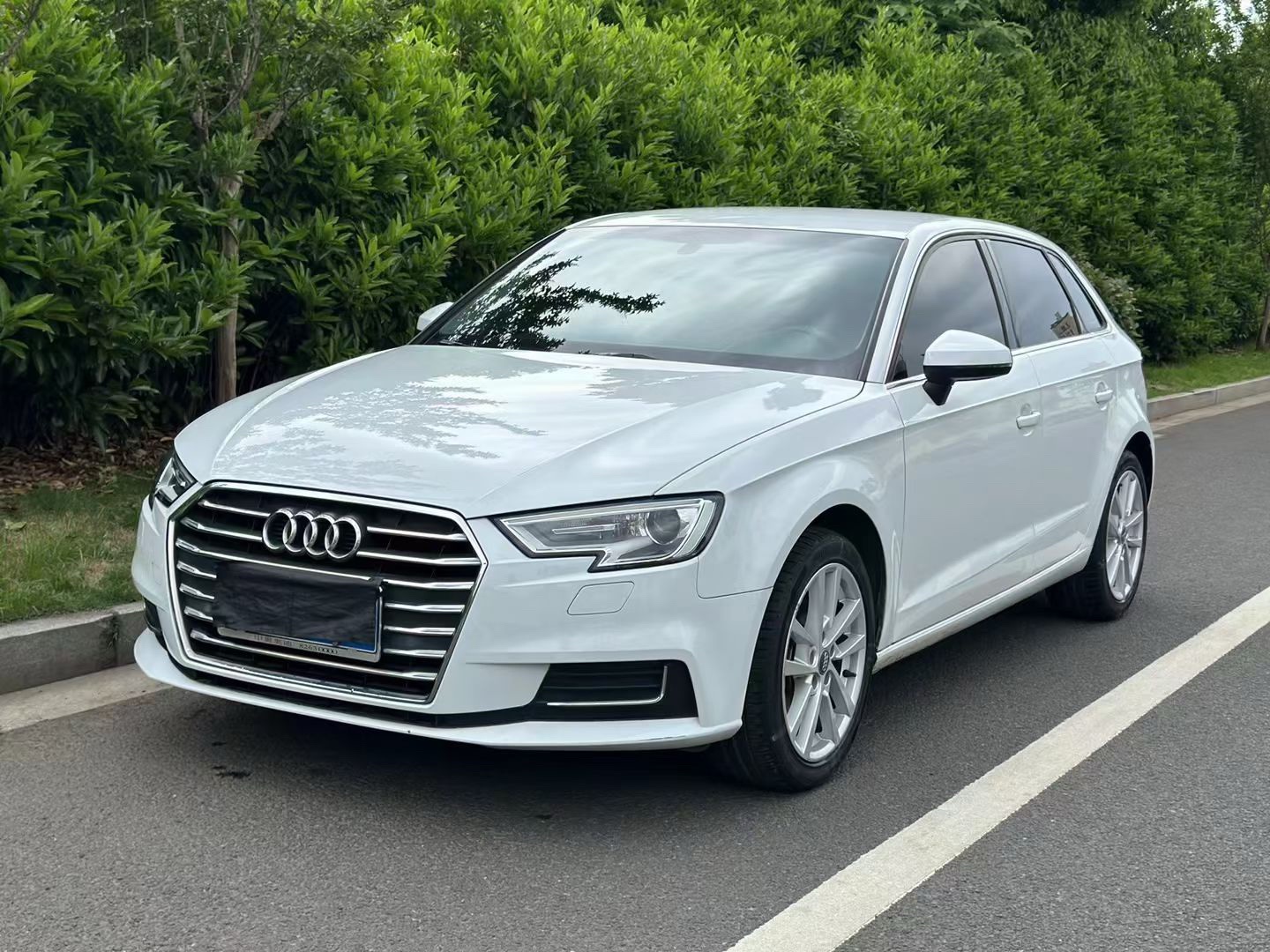 2019 car image 