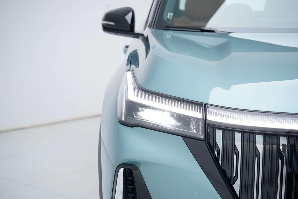 GEELY Boyue L 2025 immagine di auto #6