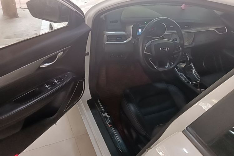 GEELY Emgrand 2020 #16 GEELY Emgrand 2020 car image #16
