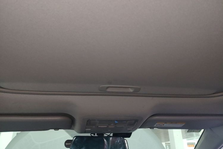 Toyota Corolla 2018 car image #18
