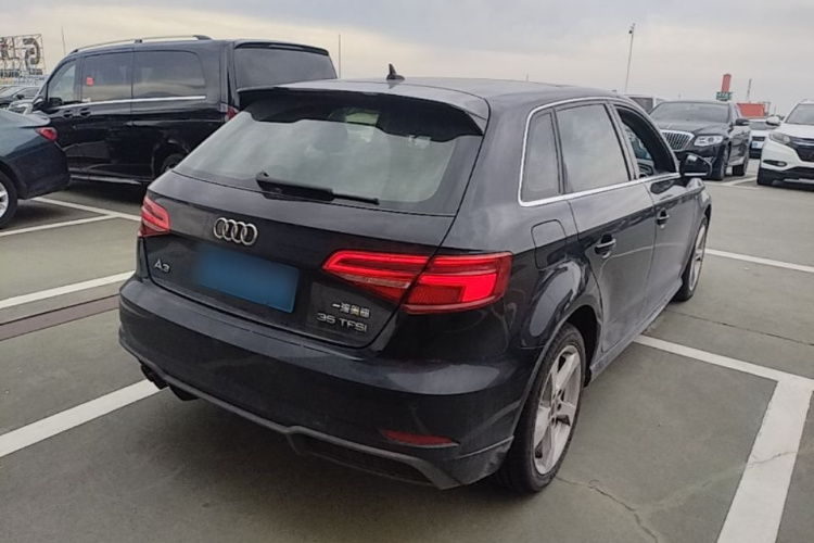 Audi A3 2019 image de voiture #7