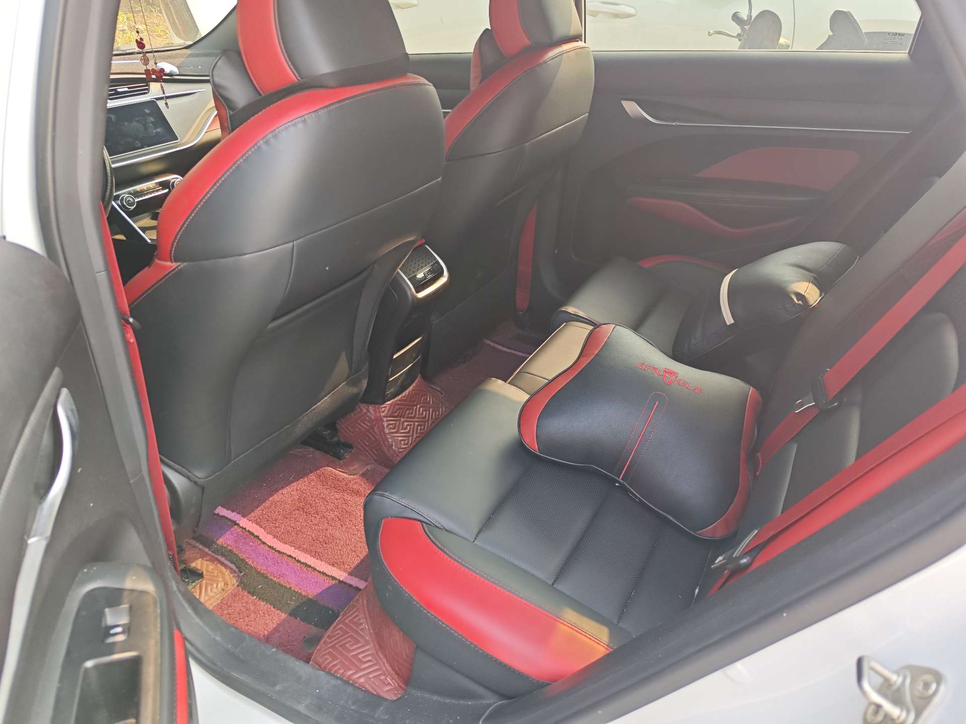 GEELY Binray 2022 #4 GEELY Binray 2022 image de voiture #4