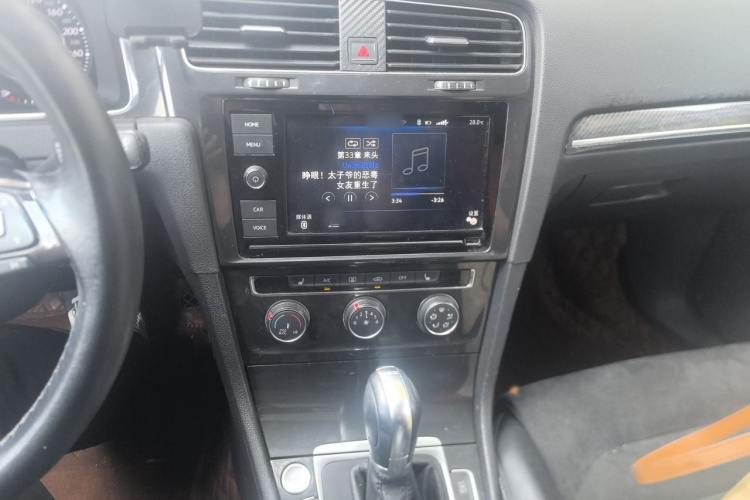 Volkswagen Golf 2019 #17 Volkswagen Golf 2019 car image #17
