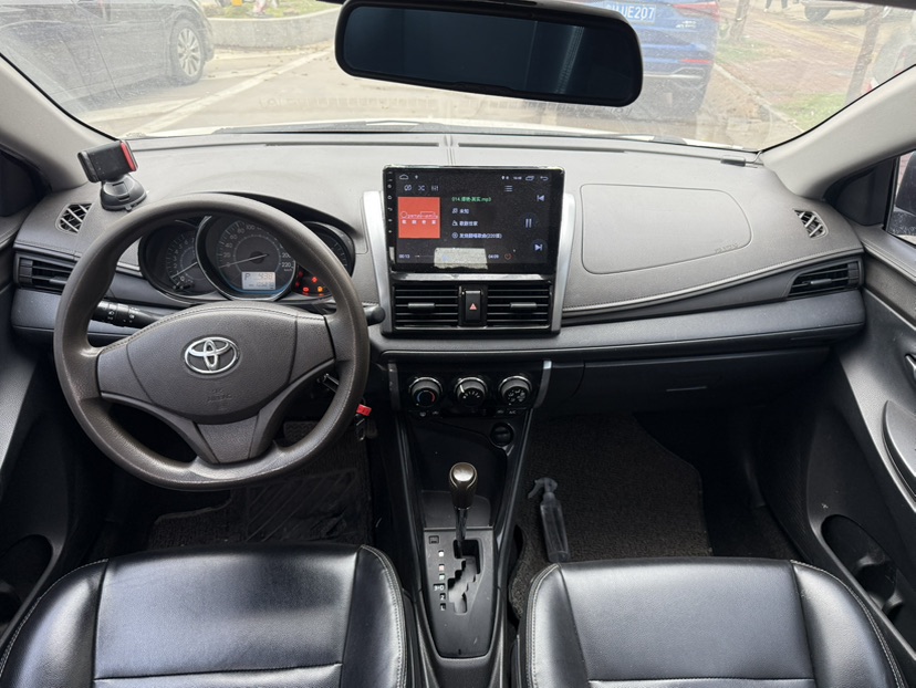 Toyota Vios 2015 imagen de coche #4