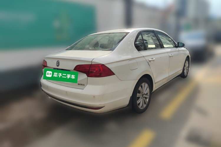 Volkswagen Bora 2016 car image #7