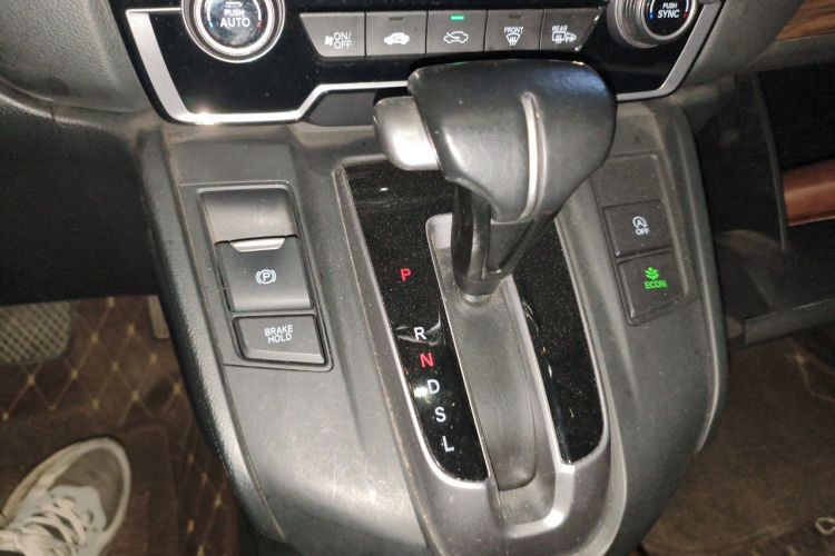 Honda CR-V 2019 #14 Honda CR-V 2019 car image #14