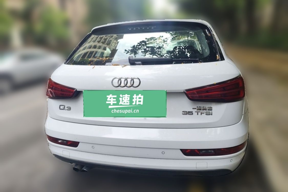 Audi Q3 2017 car image #6