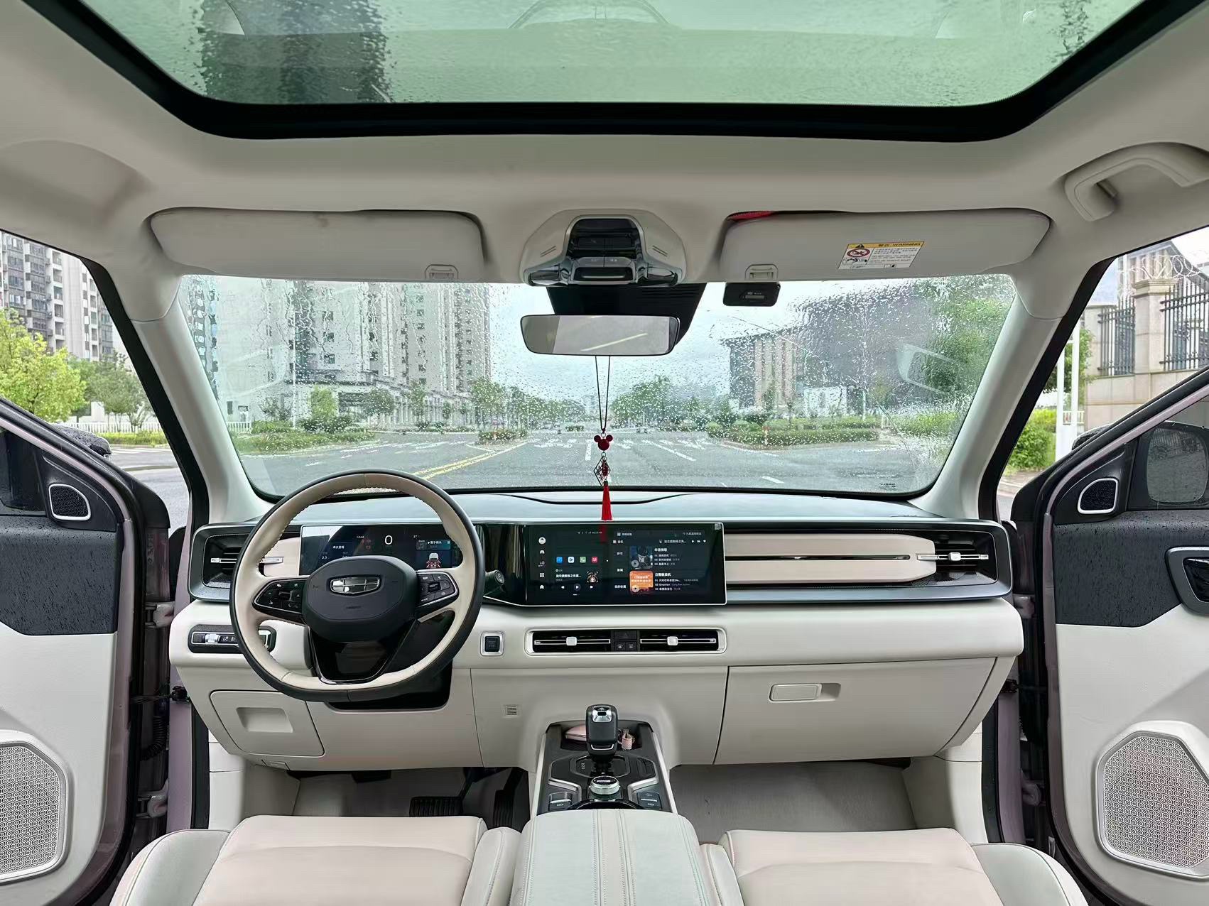 GEELY ICON 2024 immagine di auto #9