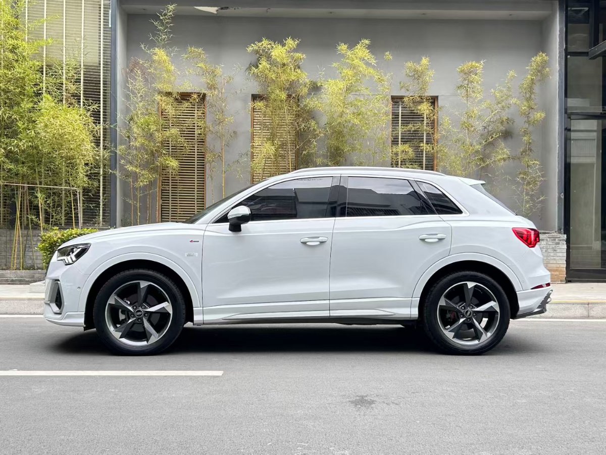 Audi Q3 2023 #2 Audi Q3 2023 car image #2
