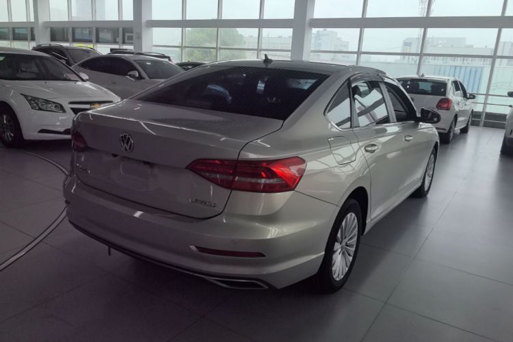 Volkswagen Lavida 2018 car image #5