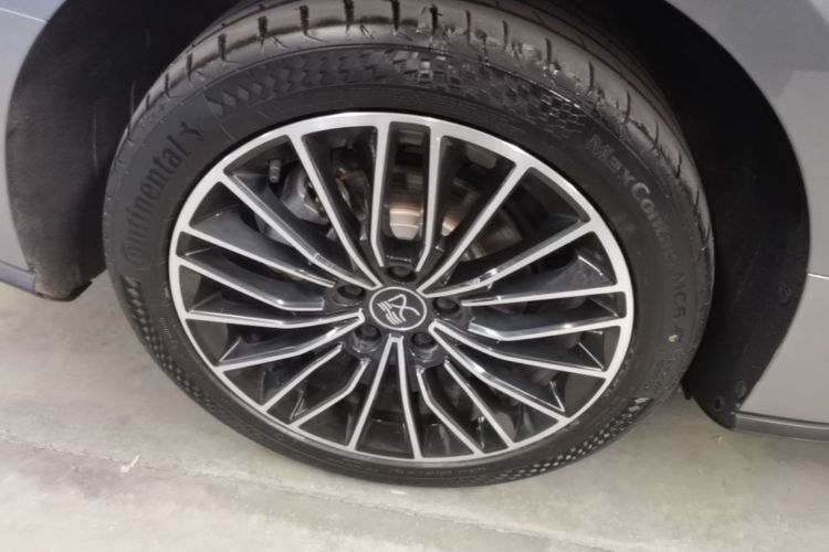 BYD Han 2022 car image #10