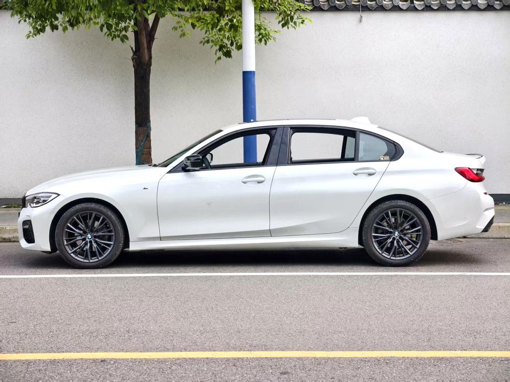 BMW 3 Series 2019 #3 BMW 3 Series 2019 car image #3