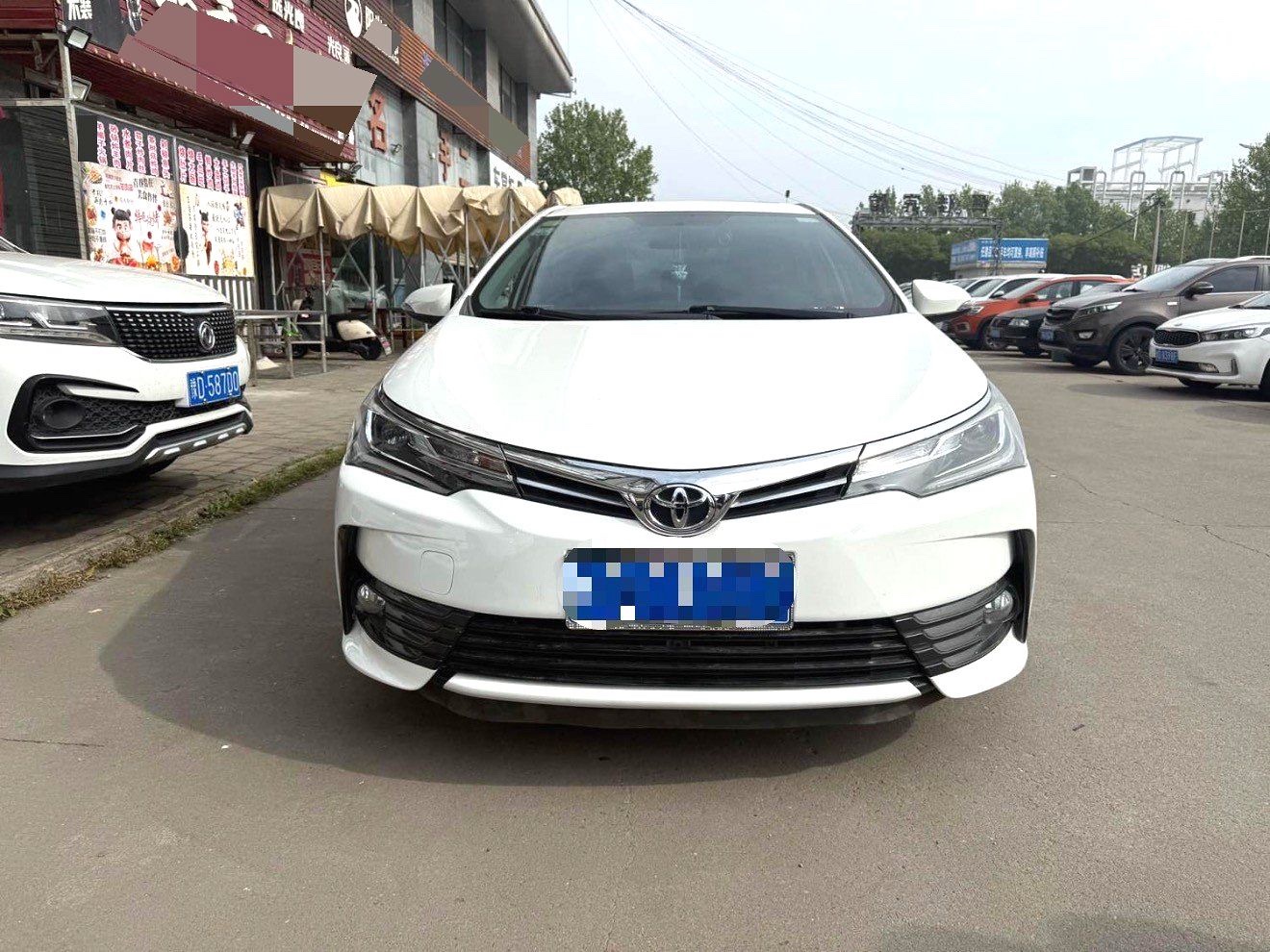 Toyota Corolla 2018 image de voiture #2