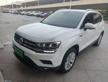Volkswagen Tharu 2019 immagine di auto 