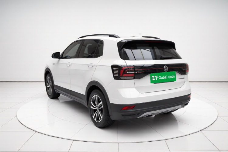 Volkswagen T-Cross 2020 car image #5